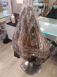 Photo n°7 de Salon de coiffure Didier Alexandre à Besançon (Salon de coiffure)