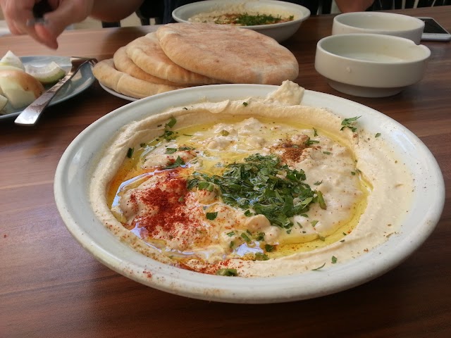 Abu HASAN Hummus