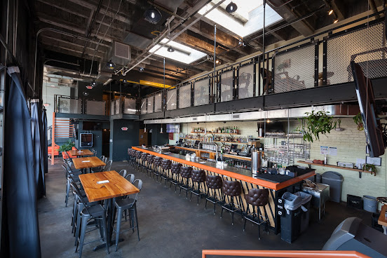 Queen City Radio by null