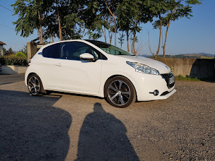 Photo n°4 de SAS AUTO'JET à Mirefleurs (Garage automobile)