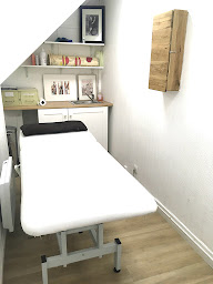 Photo n°2 de Cabinet de Kinésithérapie et d'Ostéopathie Stalingrad à Paris (Kinésithérapeute)