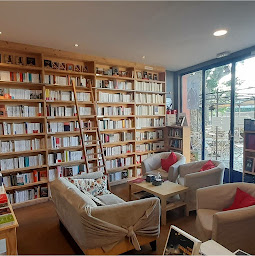 Photo n°22 de Librairie Actes Sud Méjan à Arles (Librairie)