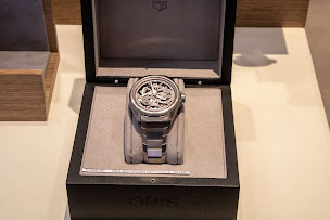 Photo n°11 de Bijouterie Thierry - Chartres à Chartres (Horlogerie)