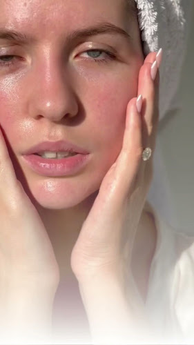 LOVESKIN Open Times