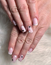Photo n°25 de M T Ongles à Coulounieix-Chamiers (Salon de manucure)
