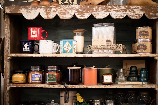 Riverside Rustic - Visual