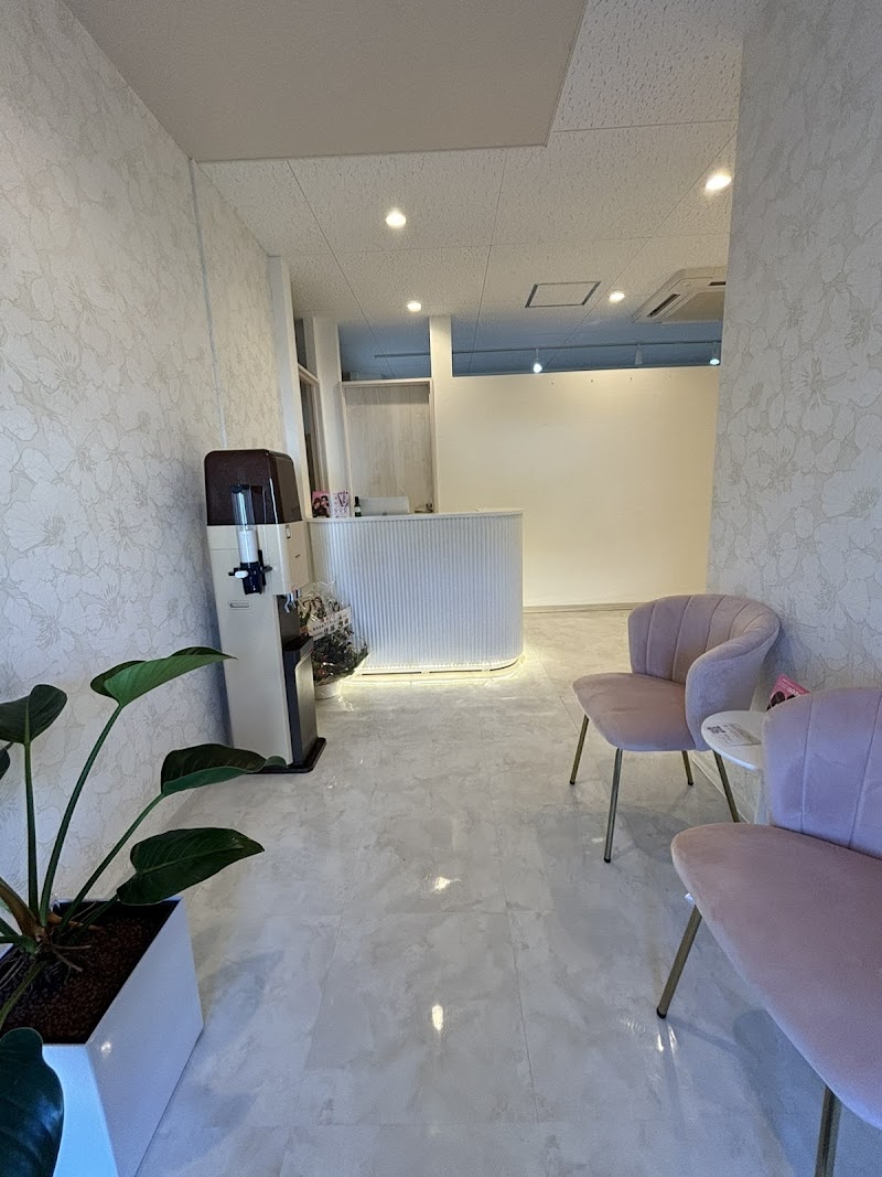 まつげと眉毛の専門店 eye mor. -アイモア- 多治見店