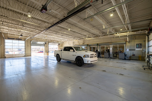 AutoNation Dodge RAM Colorado Springs Service Center Gallery - United States