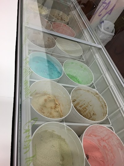 Photos of Mimi's Ice Cream Caf&eacute;