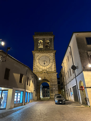 Immobiliare La Estense - Angolo Porta Vecchia