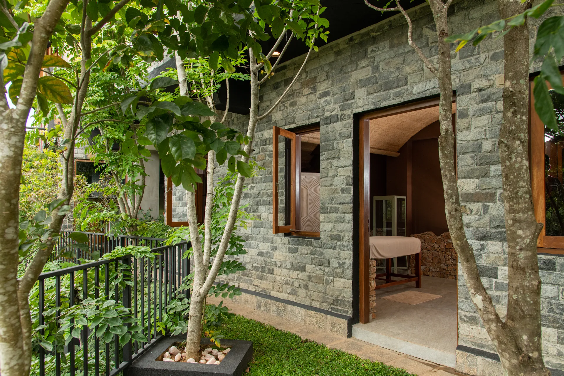 O2 Villas Resort & Spa
