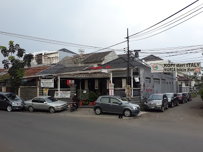 Photos of WM Rumah Kue & Kopi