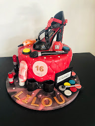 Photo n°48 de St Jo Cake Design à Saint-Jorioz (Pâtisserie)