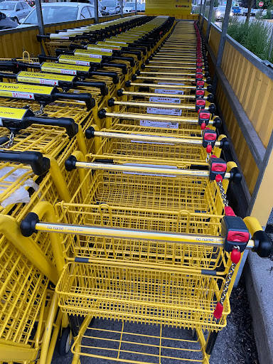 Jim & Maria's No Frills - Thumbnail