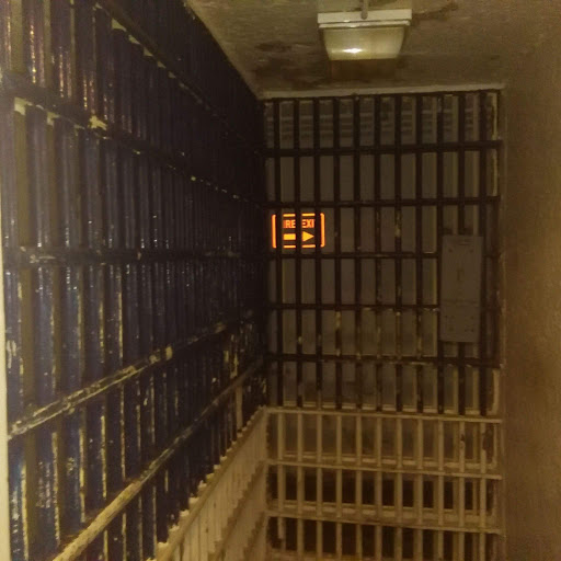 Jail Break Code 9 - Visual