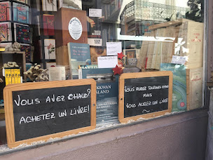 Photo n°1 de Oscar, George et moi Bouquiniste à Vallauris (Papeterie)