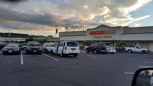 Cascade Square - Visual