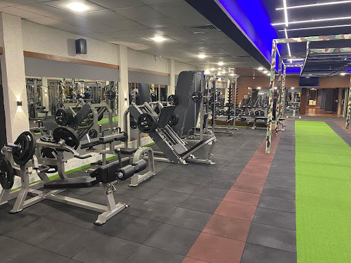 OneLife Fitness Hub Gym