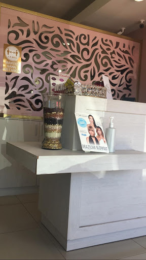 Pink Hair Beauty Lab - Thumbnail