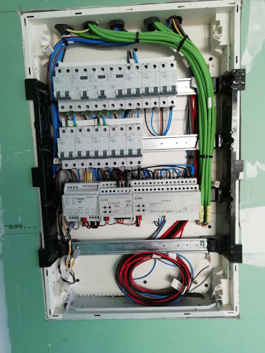 IMAJ Electricidad