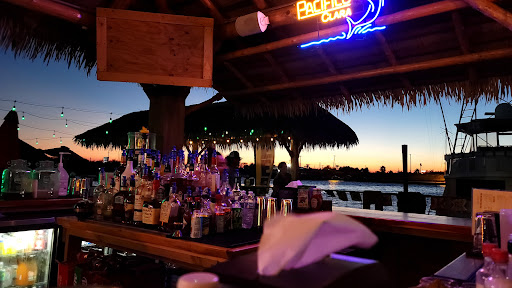 Dorado's Restaurant & Bar