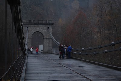 Photos of St&aacute;dleck&yacute; Chain Bridge