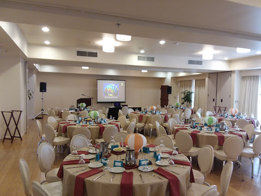 AVS-Audio Visual Specialists - United States
