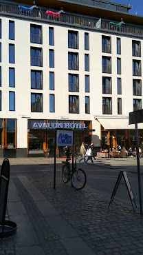 Avalon Hotel by null