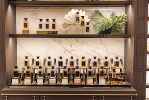 Photo n°26 de Guerlain Boutique et Suite Facialiste Francs Bourgeois à Paris (Parfumerie)