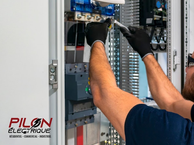 Pilon Électrique — Maître Électricien photo 1