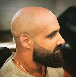 Photo n°10 de Krys Barber Corné à Loire-Authion (Salon de coiffure)