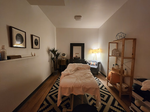 Form + Function Massage - Visual