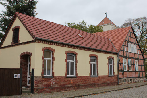 Gemeindesaal Kirche - Visual