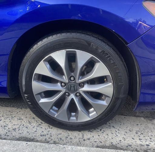 IN-&-OUT Auto Mobile Detail - Thumbnail