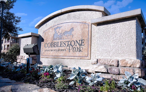 Cobblestone Park Apartments
