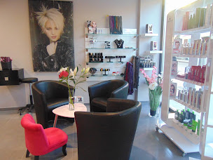 Photo n°6 de Sublim Coiff' à Cousance (Salon de coiffure)