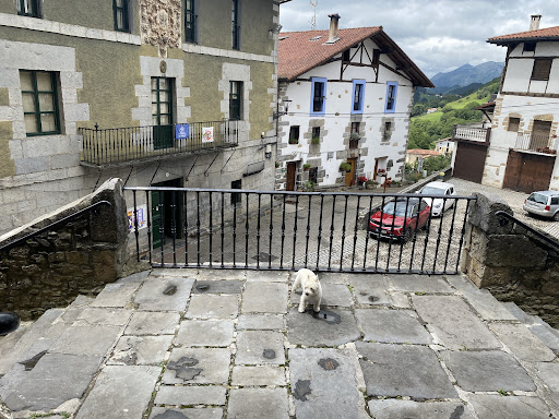 Errezil - Visual