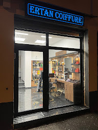 Photo n°13 de Ertan Coiffure à Grenoble (Salon de coiffure)