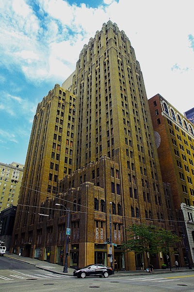 University Street Station- Bay A