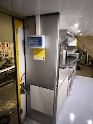 Photo n°3 de Neuvan /Aménagement vans/Camping-car/Food-truck / Réparation Vans/Camping-car/Food-truck à Pechbonnieu (Agenceur)