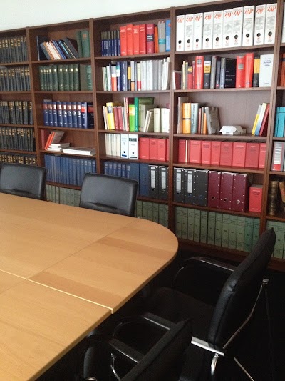 lawyer