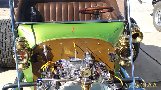 Bullhead Auto Machine Logo