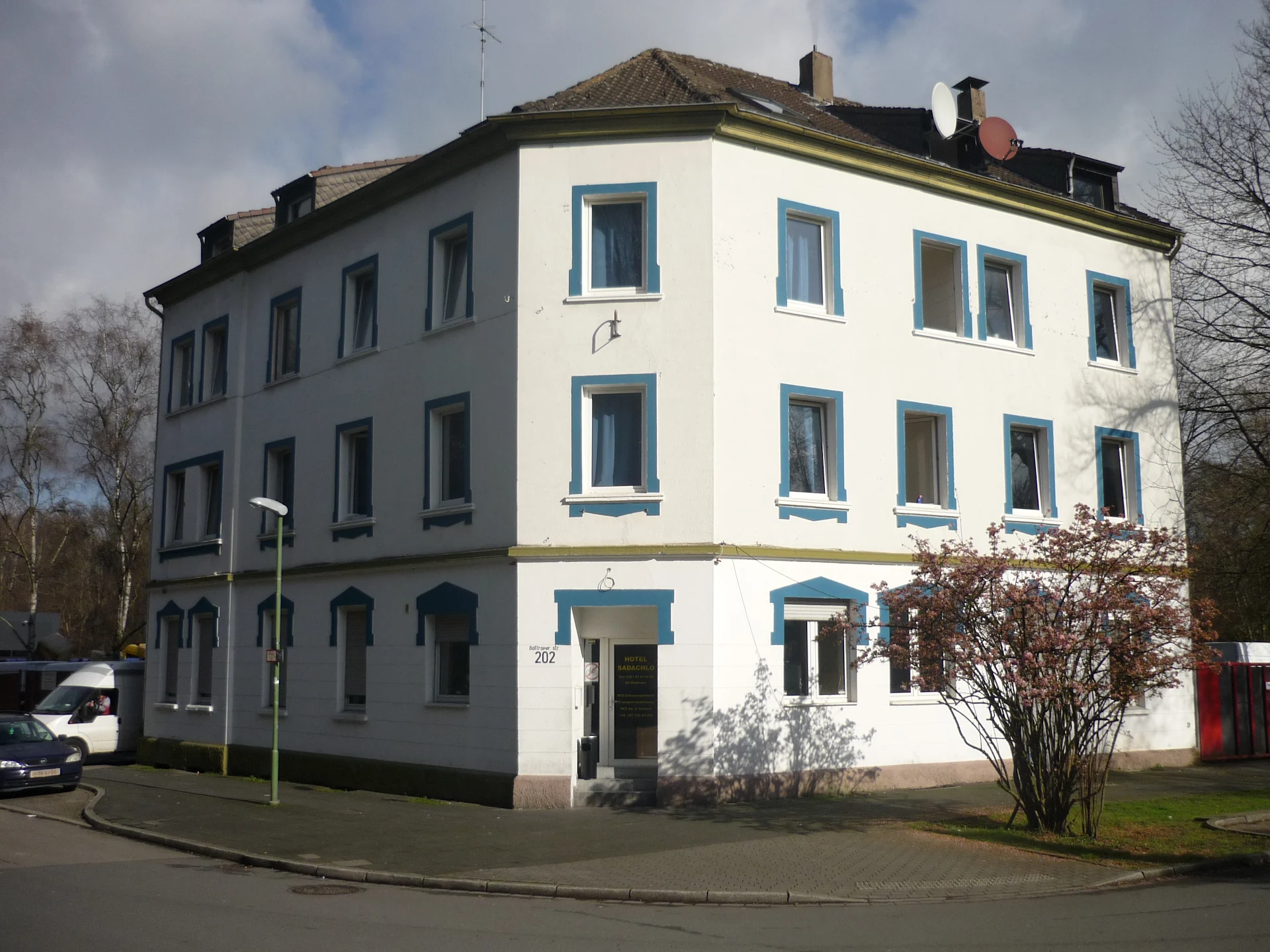 Hotel "SADACHLO" Inh. Ali Madinaev