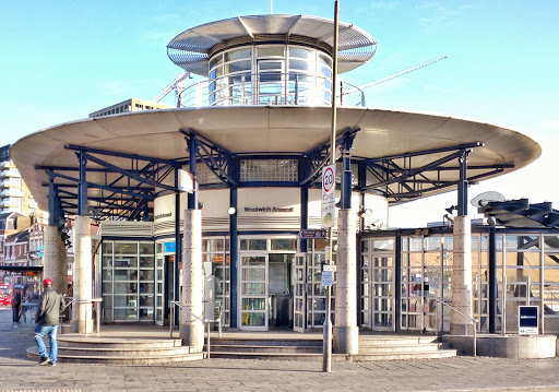 Woolwich - Visual
