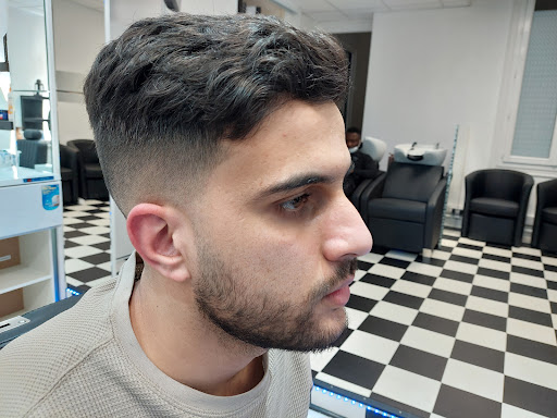 Tours de barber coiffure beauty - Thumbnail