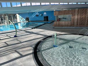 Photo n°10 de Centre Aquatique Le Flow à Saint-Florentin (Centre aquatique)