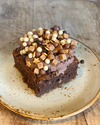 Crumbs Kitchen - Visual