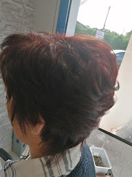 Photo n°5 de Coiffure Coraly à Besné (Salon de coiffure)