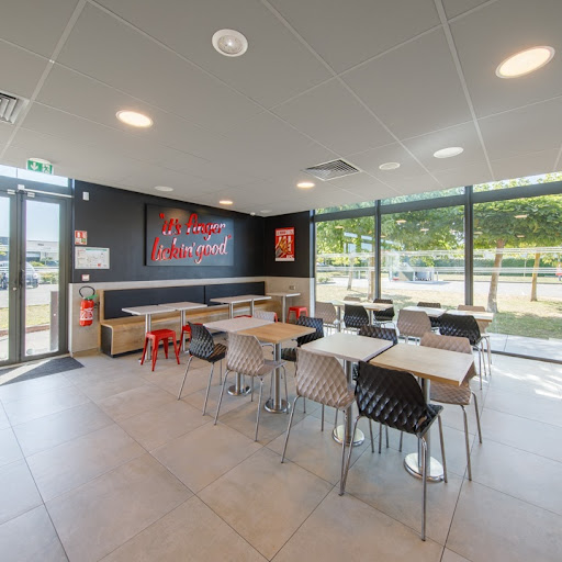 Photo 5 - Burger King