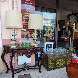 Photo n°9 de Antiquités brocante le vieux cinéma d'Argeles sur mer à Argelès-sur-Mer (Magasin d'antiquités)